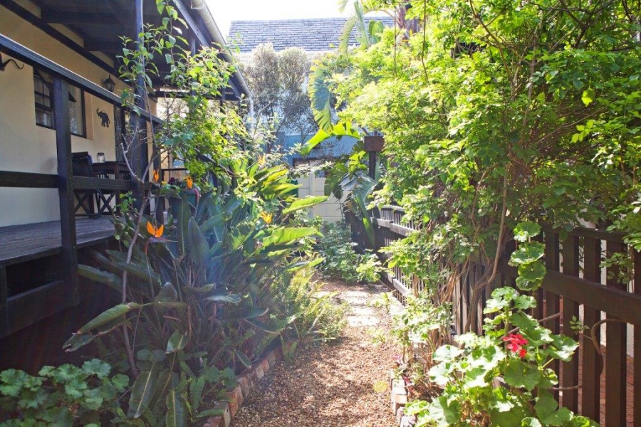 8 Bedroom Property for Sale in Fish Hoek Western Cape